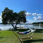 W Osrodku Taurus Nad Jeziorem Lubie Semesterpark *