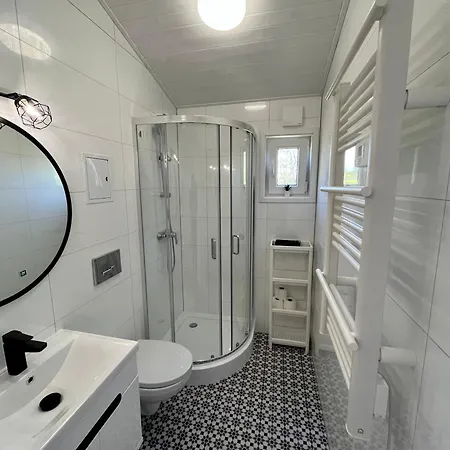 W Osrodku Taurus Nad Jeziorem Lubie Holiday park *