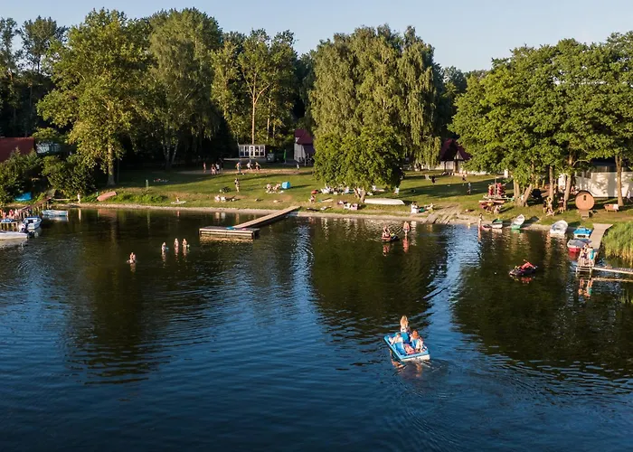 W Osrodku Taurus Nad Jeziorem Lubie * Linowo (Drawsko)