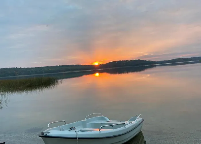 Holiday park W Osrodku Taurus Nad Jeziorem Lubie Linowo (Drawsko)