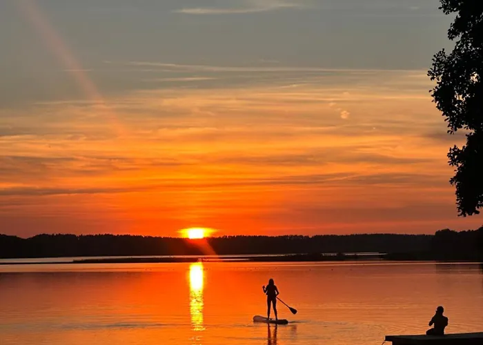 W Osrodku Taurus Nad Jeziorem Lubie *