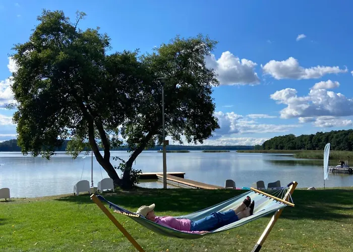 W Osrodku Taurus Nad Jeziorem Lubie Holiday park *